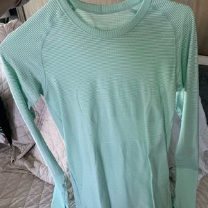 Lululemon Longsleeve shirt